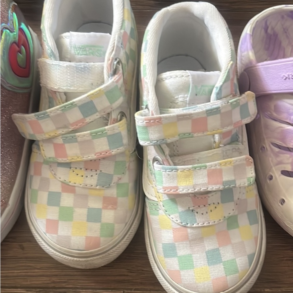 Girls shoes size 7-8